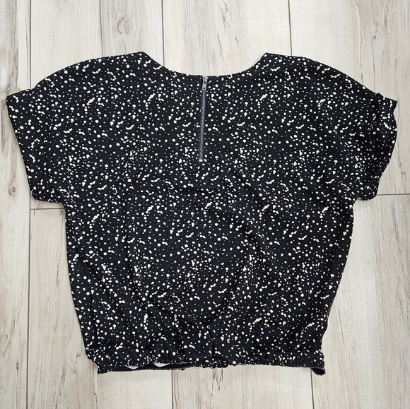 Womens Zip Back Top - Size Small - Picture 2 of 5